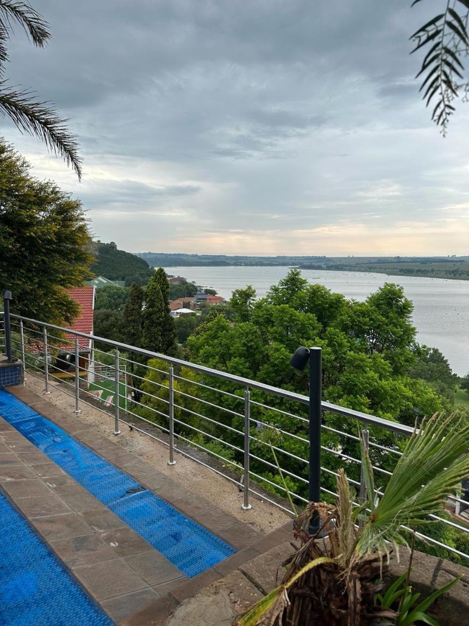 Eagles View Kungwini Hotel Bronkhorstspruit Exterior photo