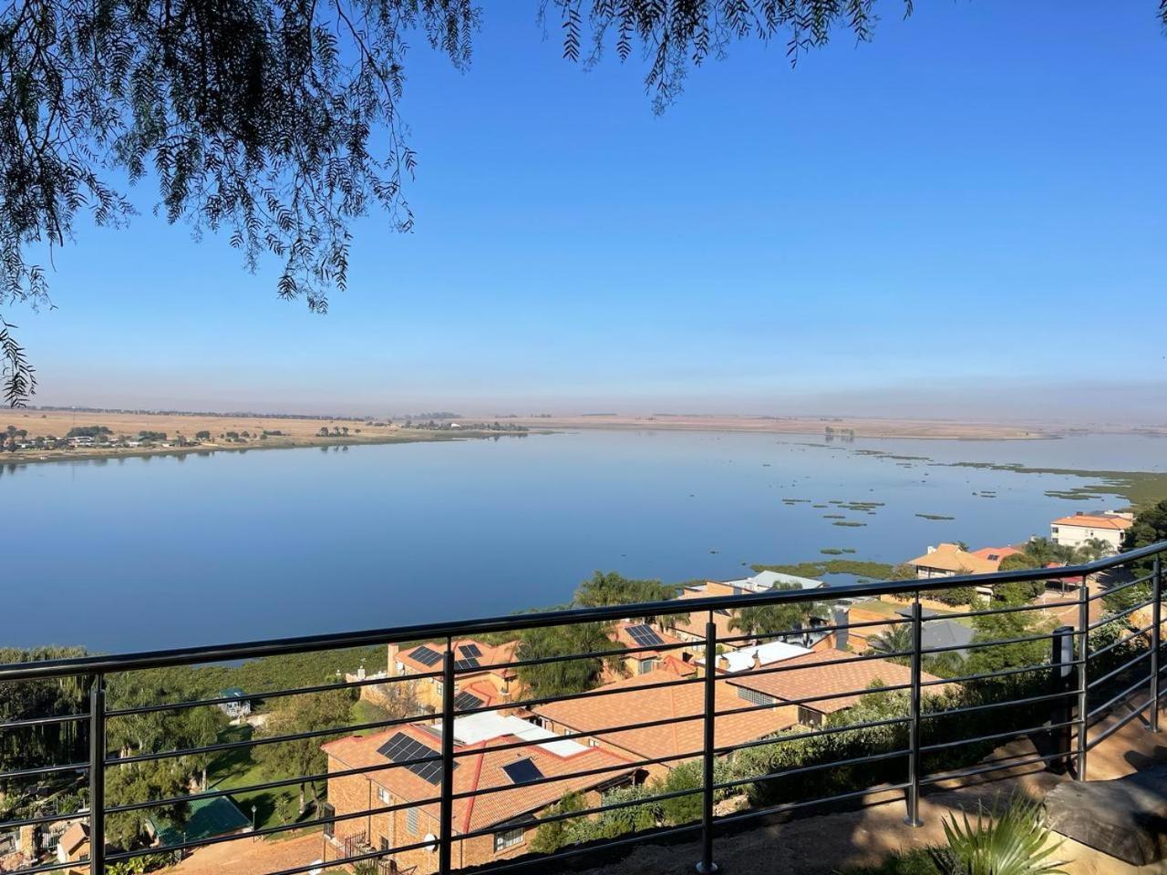 Eagles View Kungwini Hotel Bronkhorstspruit Exterior photo